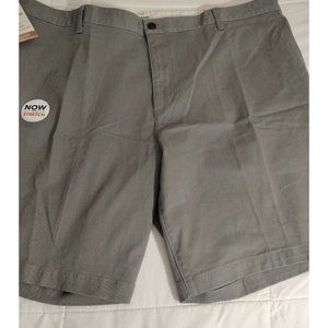 NEW Dockers Cargo Short Men’s 44 Gray NWT. Stretch Performance.